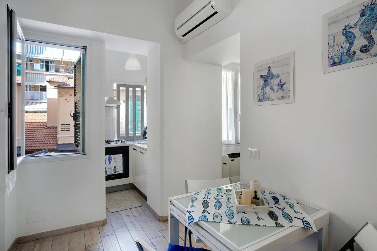 Casa Di Ali Apartment Imperia Exterior photo